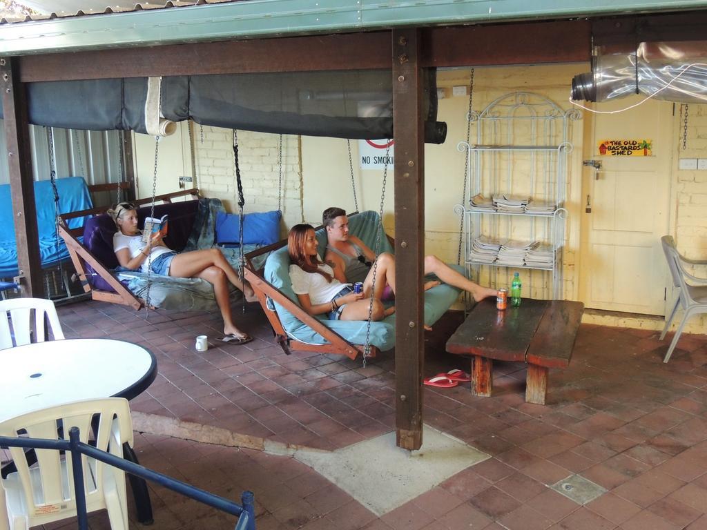 Reef Lodge Backpackers タウンズビル エクステリア 写真