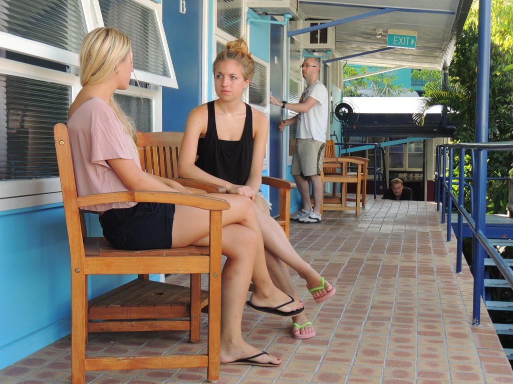 Reef Lodge Backpackers タウンズビル エクステリア 写真