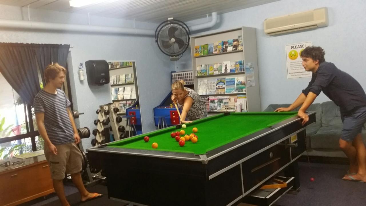 Reef Lodge Backpackers タウンズビル エクステリア 写真